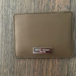 Henri Bendel light brown card case
